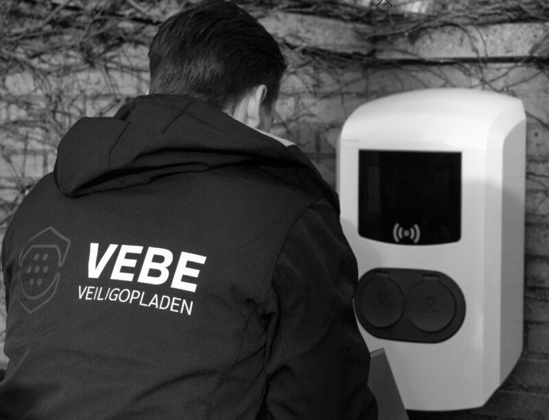 Jumptech partners with VEBE to expand its presence in the Netherlands, providing specialised software for EV chargepoint installation